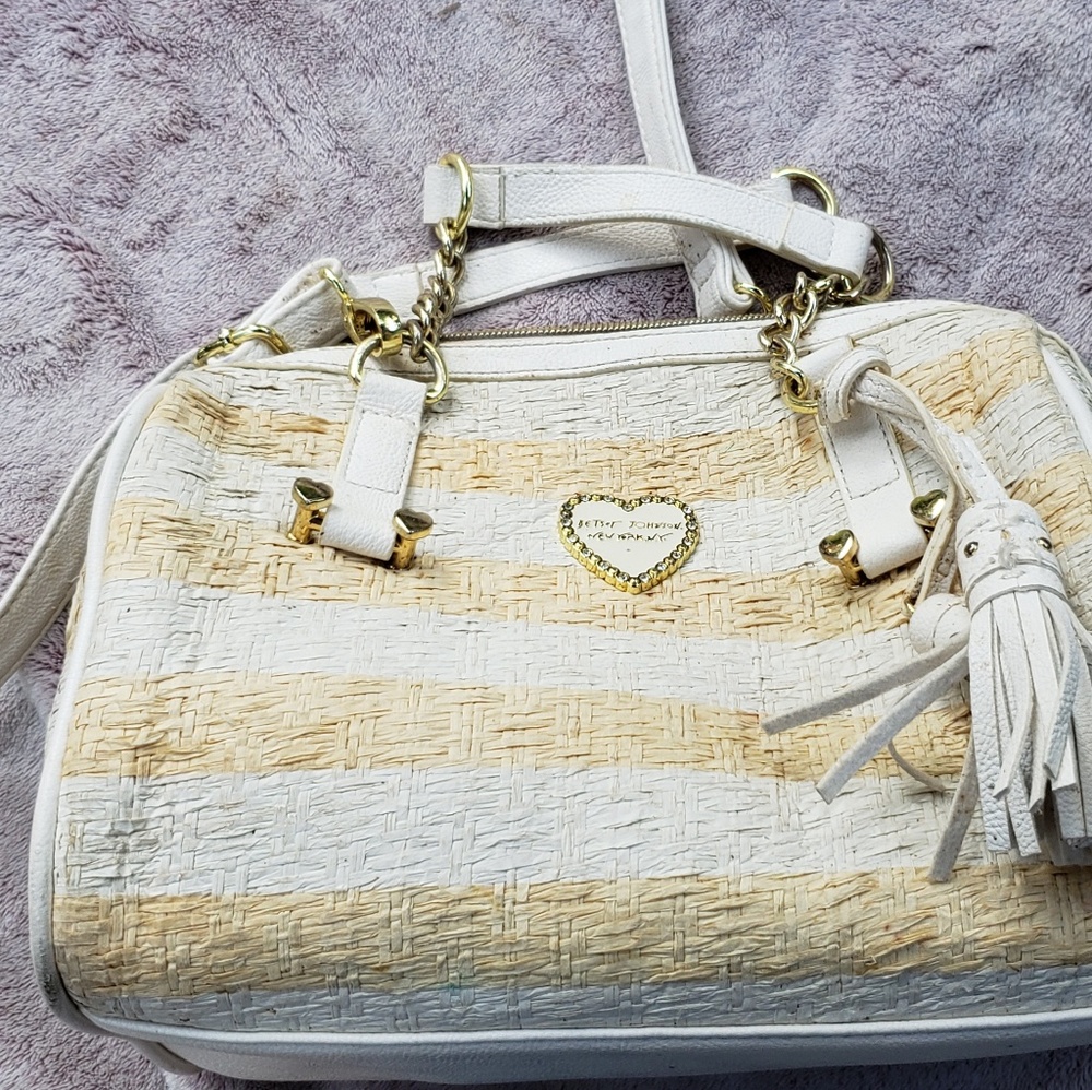 Betsey Johnson white& tan stripped crossbody purse